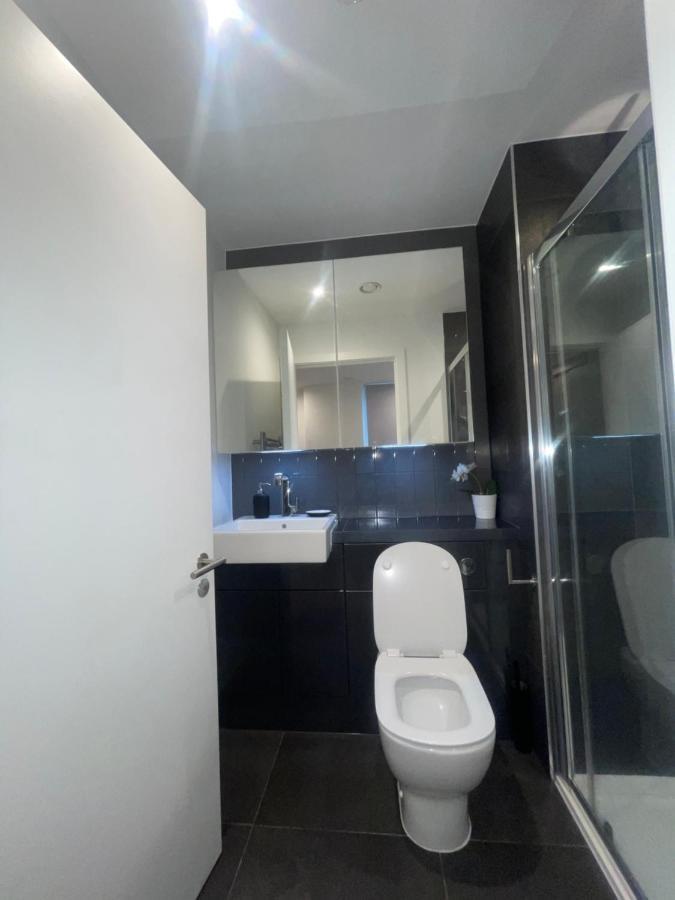 Immaculate 2Bed Apartment In London- City Views Ngoại thất bức ảnh