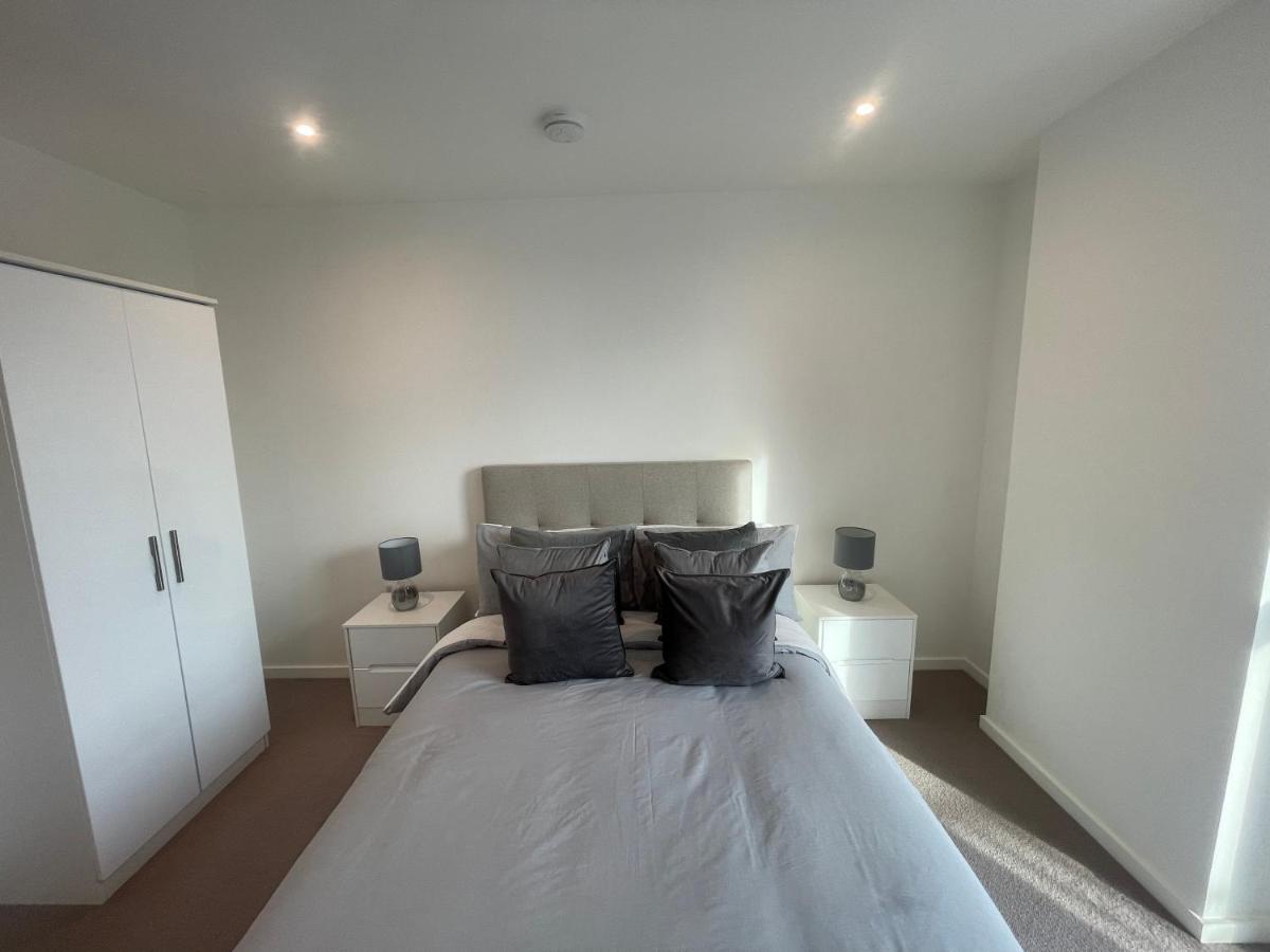 Immaculate 2Bed Apartment In London- City Views Ngoại thất bức ảnh